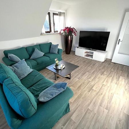 Ferien-Whg Stuenkel Nahe Steinhuder Meer Mit Garten Und Balkon Bagian luar foto