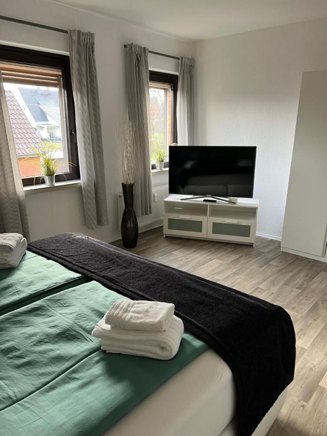 Ferien-Whg Stuenkel Nahe Steinhuder Meer Mit Garten Und Balkon Bagian luar foto