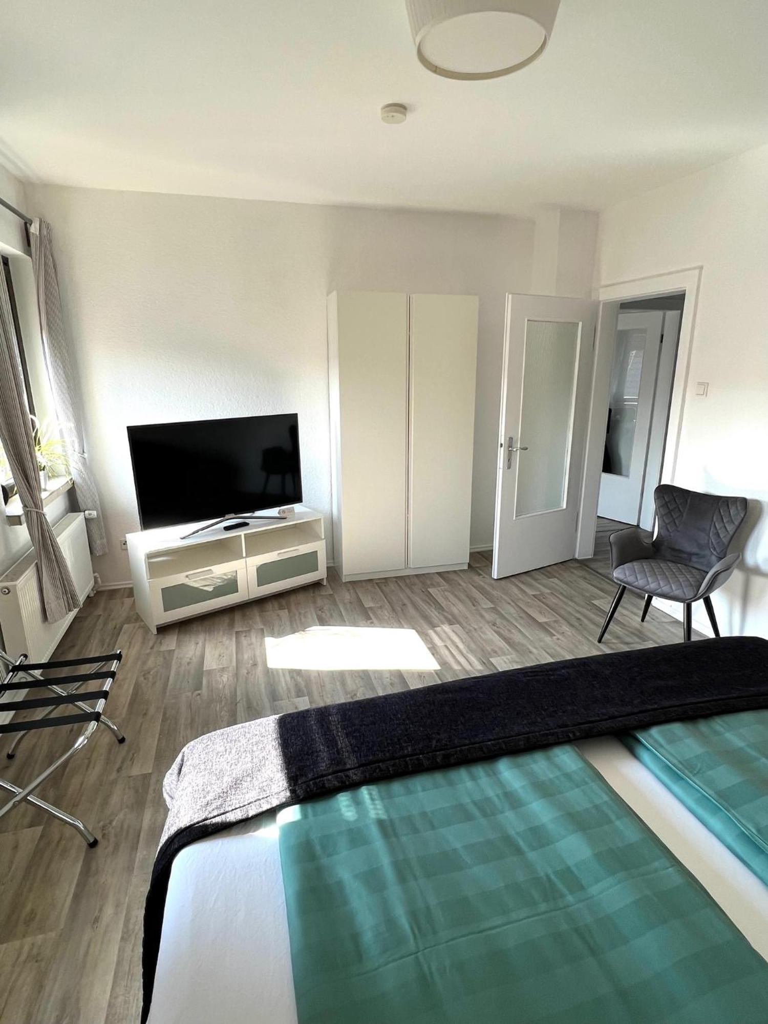 Ferien-Whg Stuenkel Nahe Steinhuder Meer Mit Garten Und Balkon Bagian luar foto
